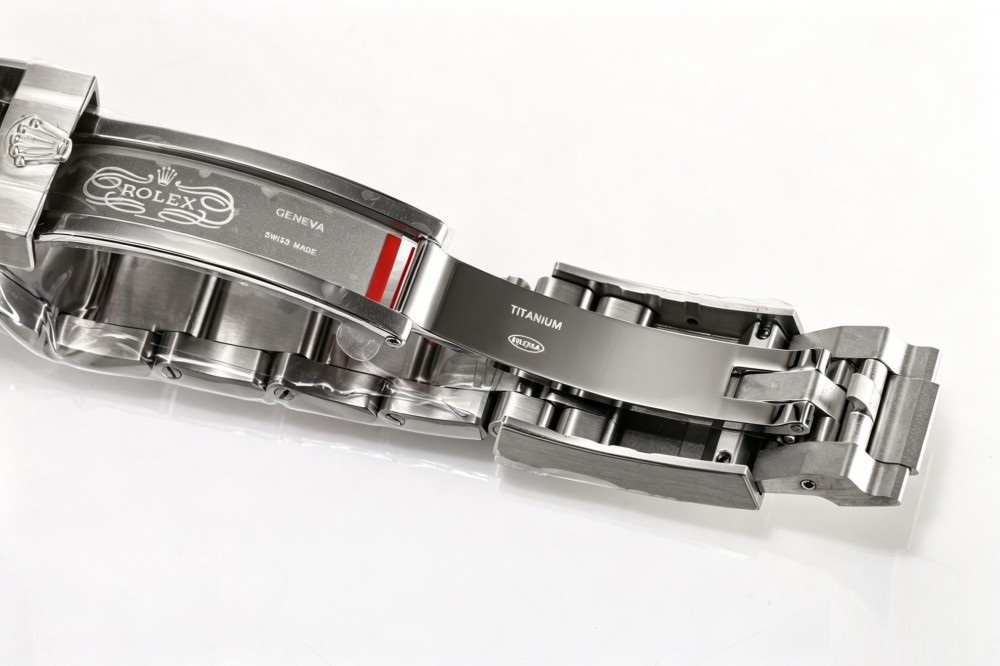 40mm Titanium Nautical Style Watch